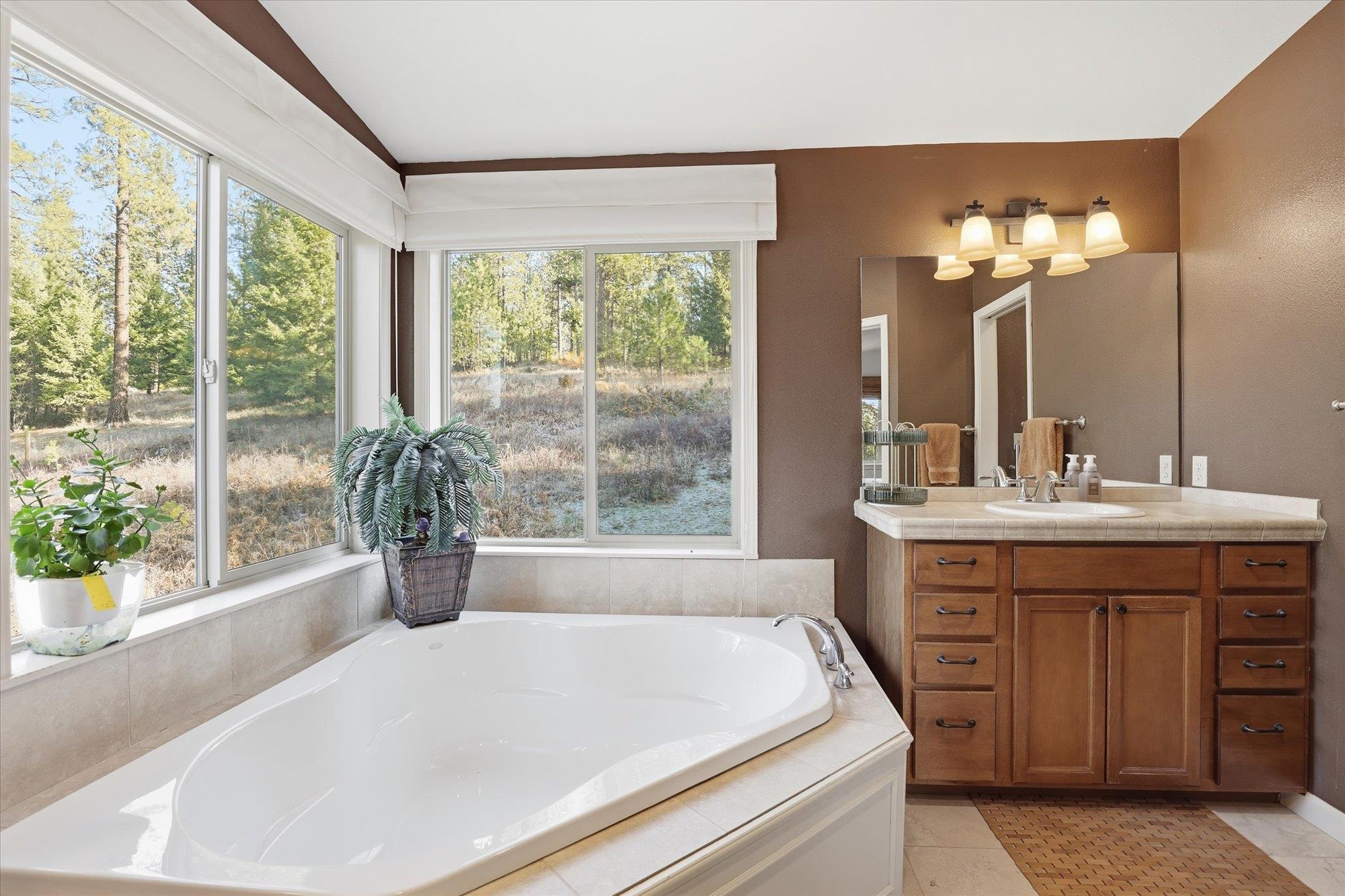 23612 North Hatch Road Colbert, WA 99005 - Photo 13 of 40