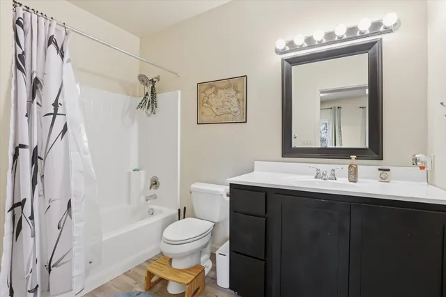 $850,000 | 23612 North Hatch Road, Colbert, WA 99005