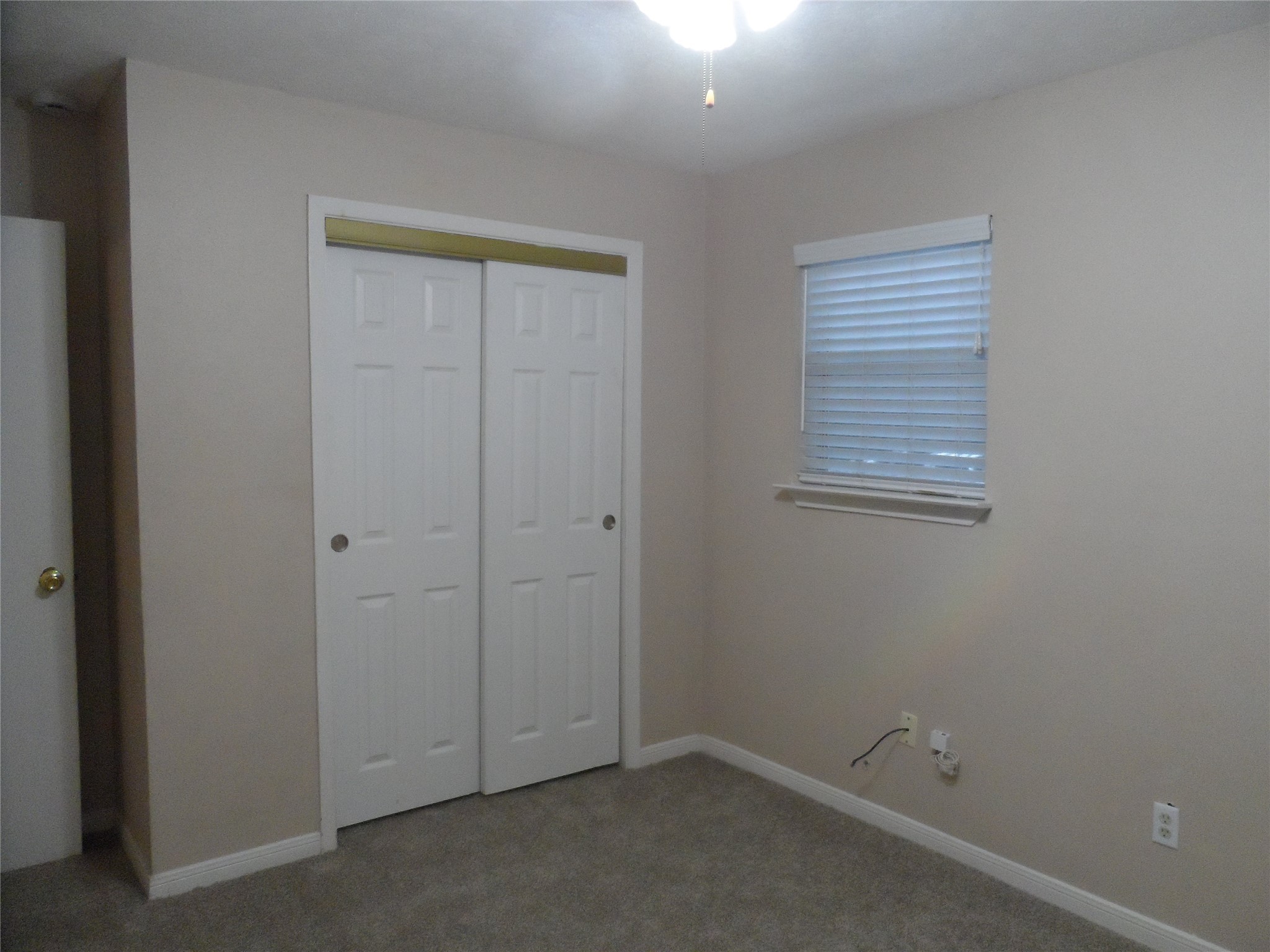 2283 McCaleb Road Montgomery, TX 77316 - Photo 40 of 45 an empty room with a empty space and windows
