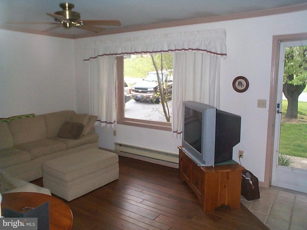 2 Ironstone Drive Lititz, PA 17543 - Photo 4 of 8 Gallery Image 4