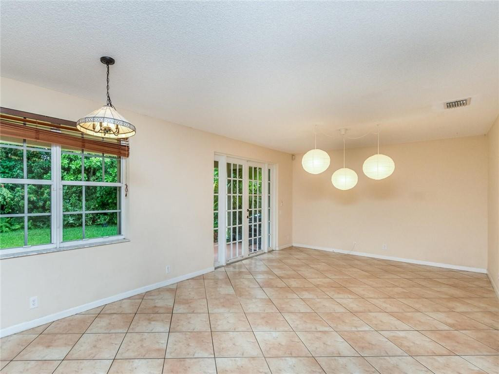 4465 Fox Ridge Drive Weston, FL 33331 - Photo 25 of 66 Photo 25