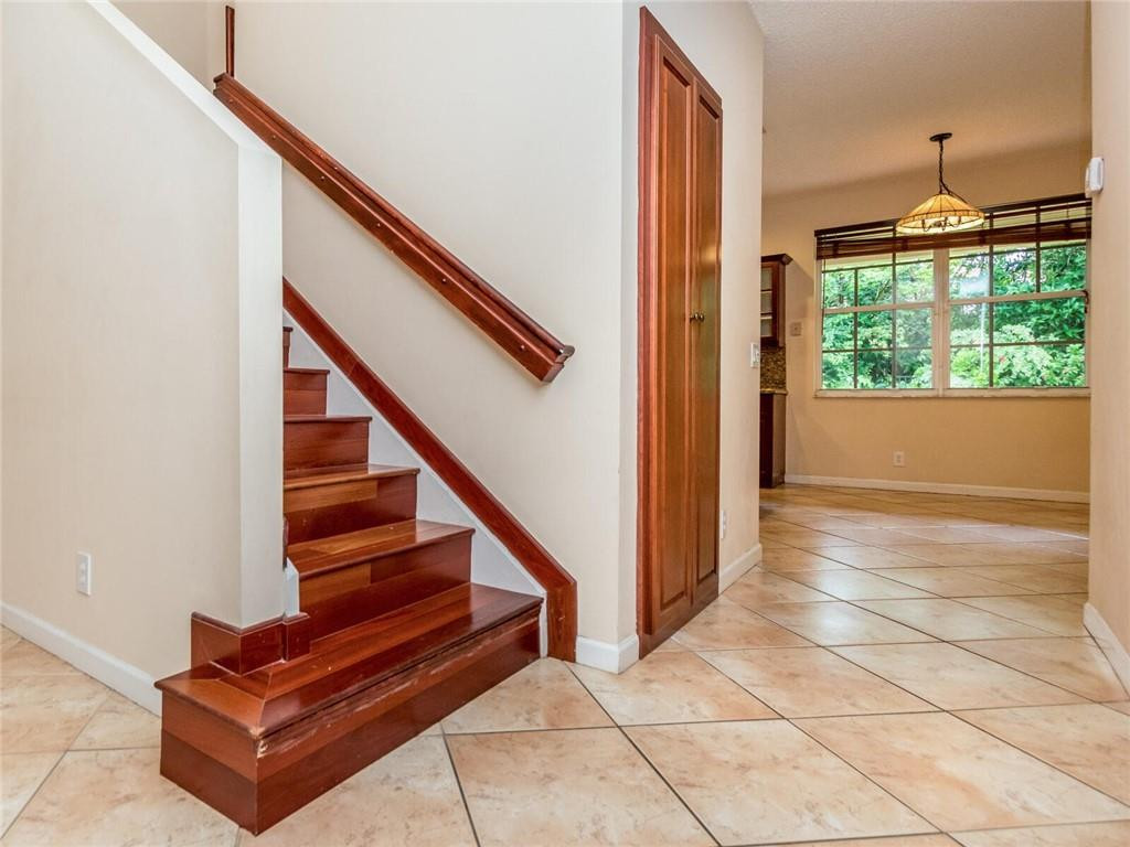 4465 Fox Ridge Drive Weston, FL 33331 - Photo 33 of 66 Photo 33
