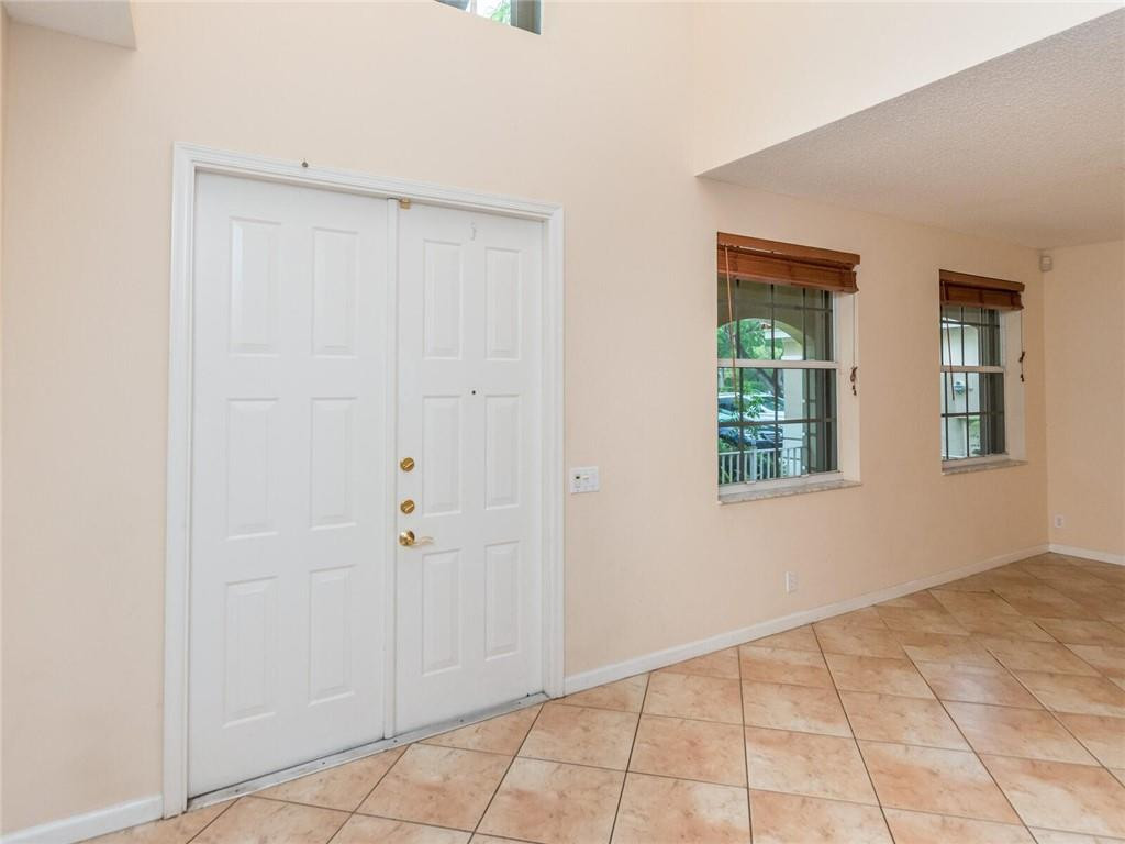 4465 Fox Ridge Drive Weston, FL 33331 - Photo 8 of 66 Photo 8