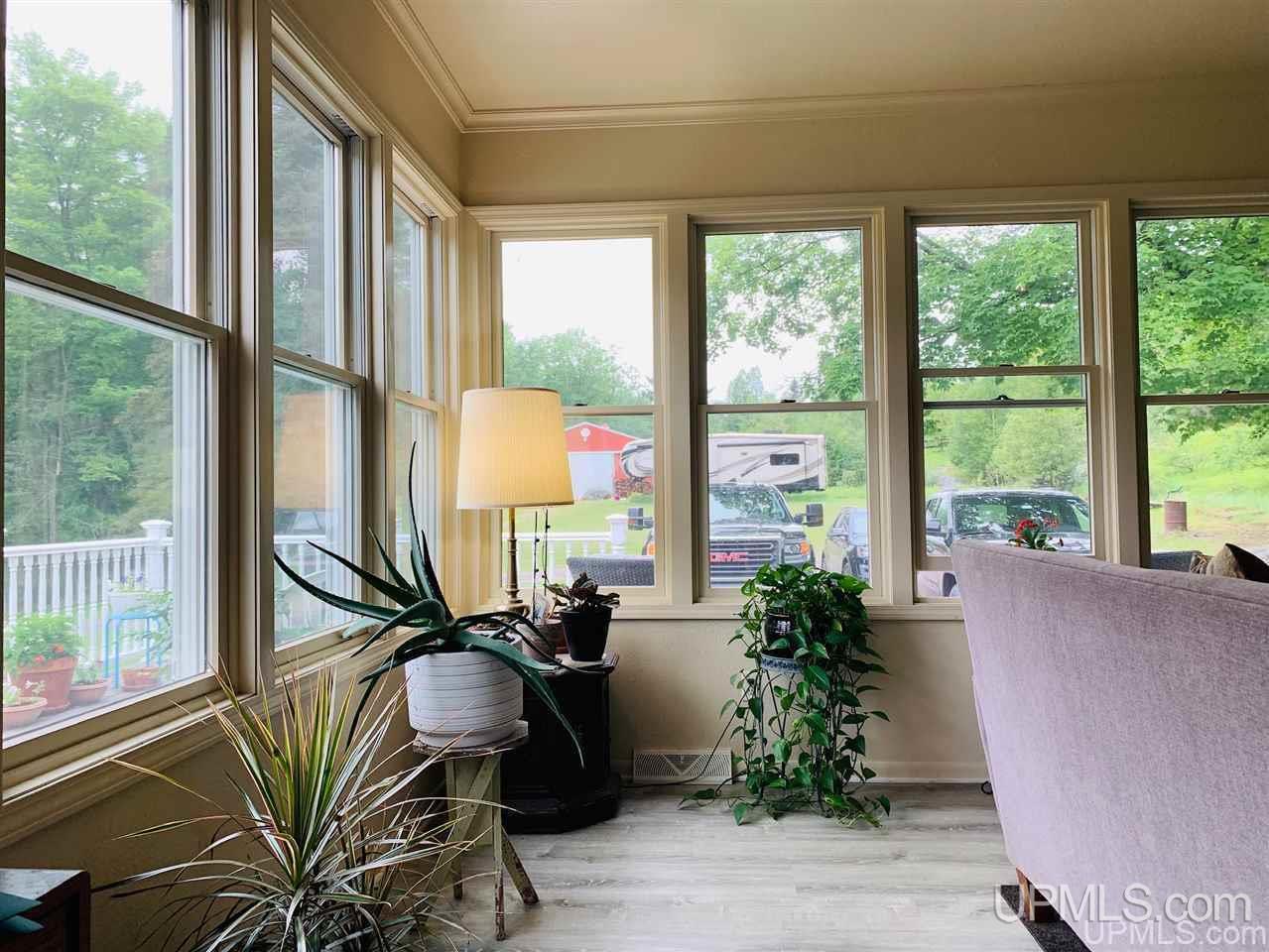 W521 County Road Niagara, WI 54151 - Photo 7 of 27