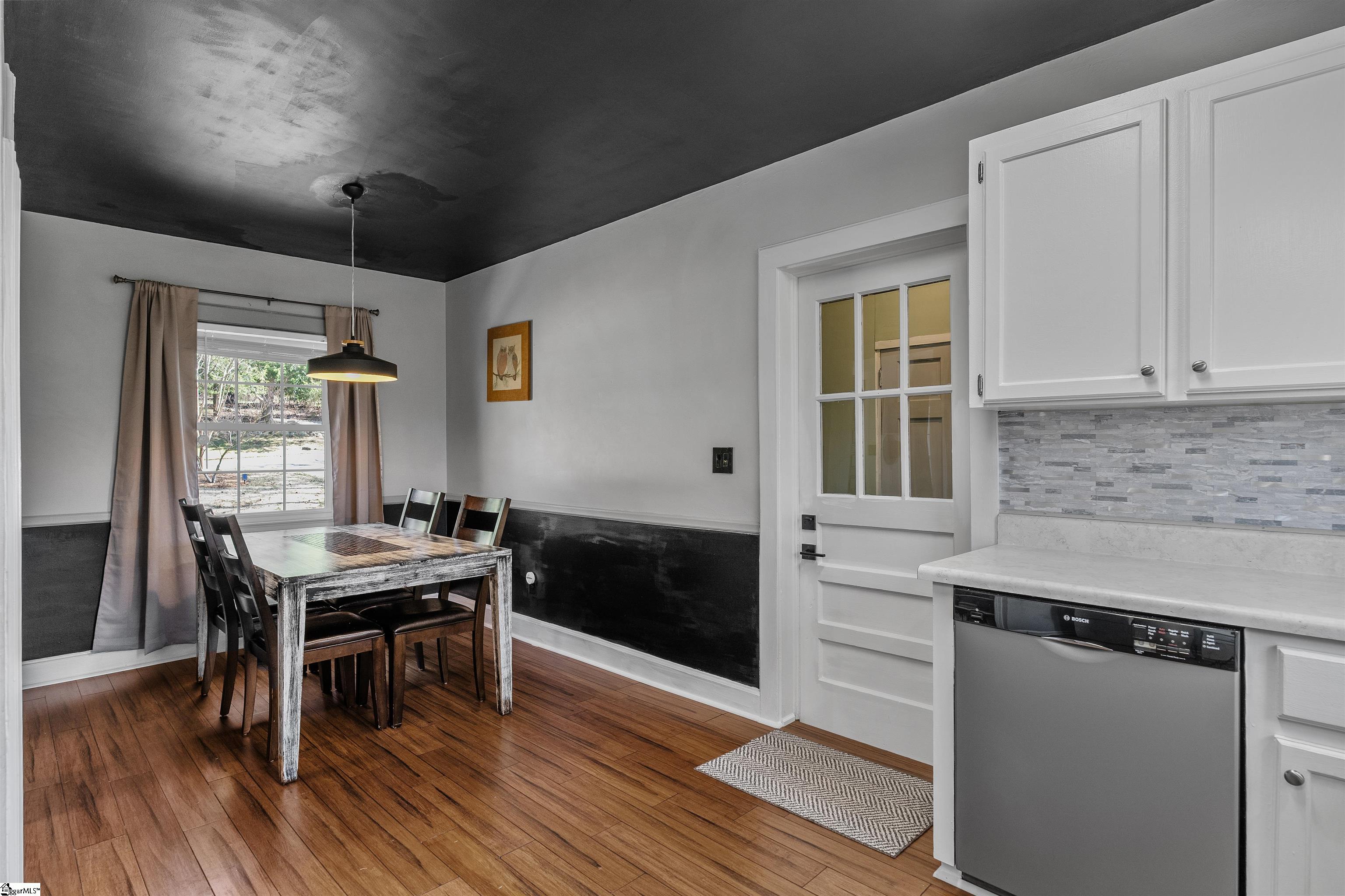 205 Pine Street Extension Greer, SC 29651 - Photo 15 of 42