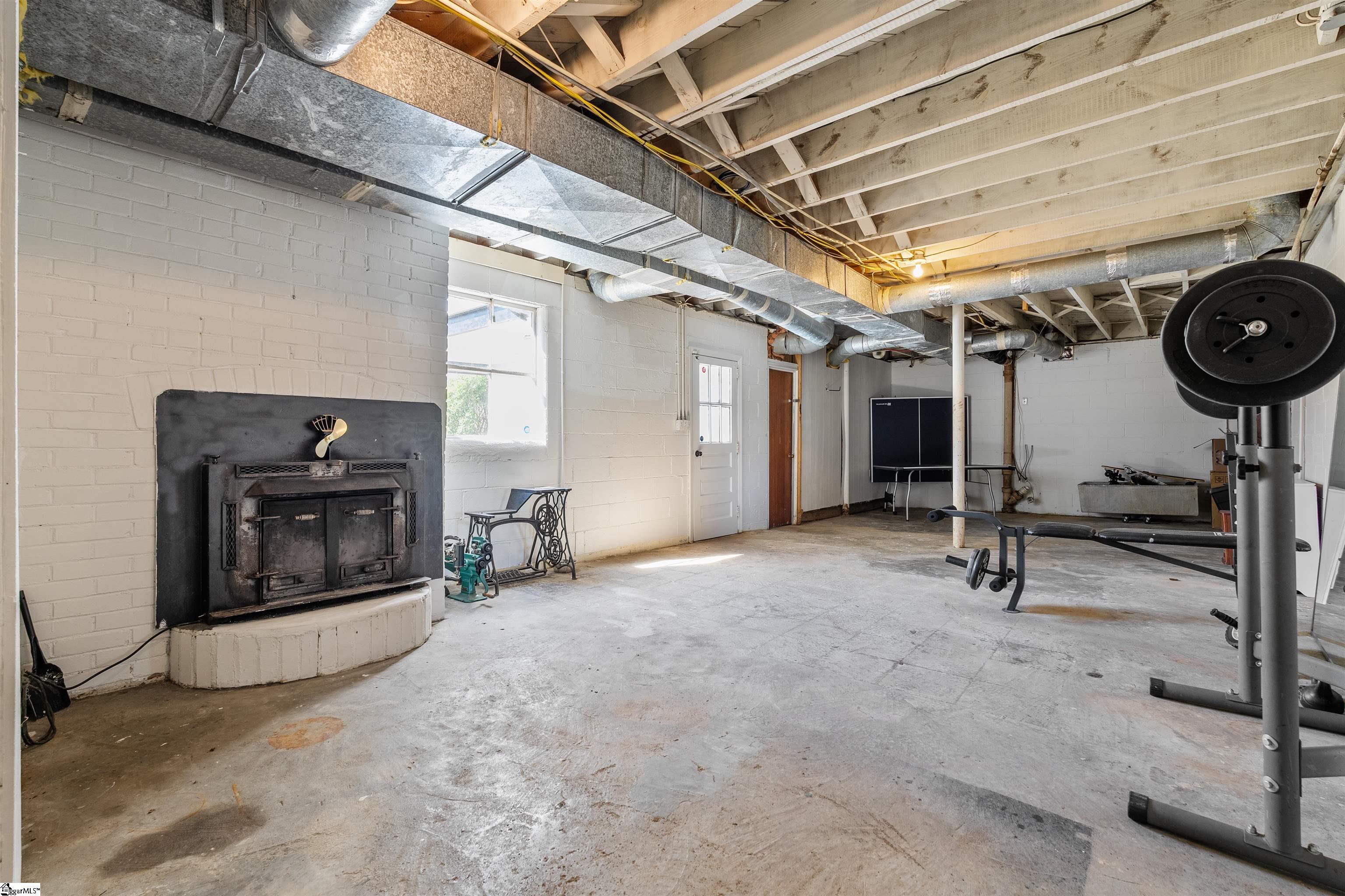 205 Pine Street Extension Greer, SC 29651 - Photo 24 of 42