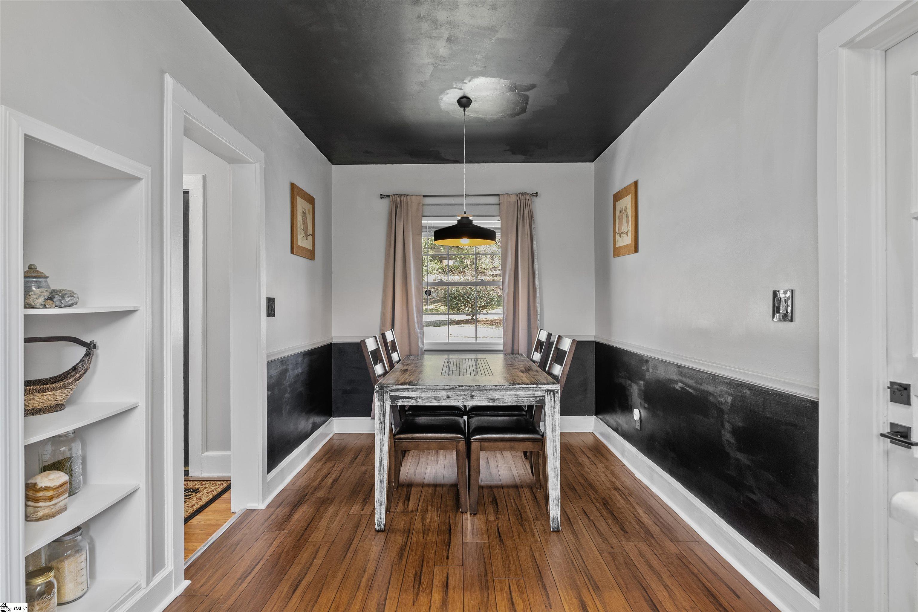 205 Pine Street Extension Greer, SC 29651 - Photo 10 of 42