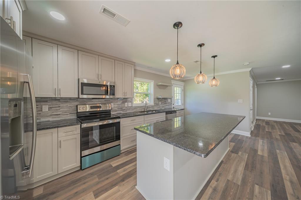 204 Webb Road Lexington, NC 27295 - Photo 5 of 16 Gallery Image 5
