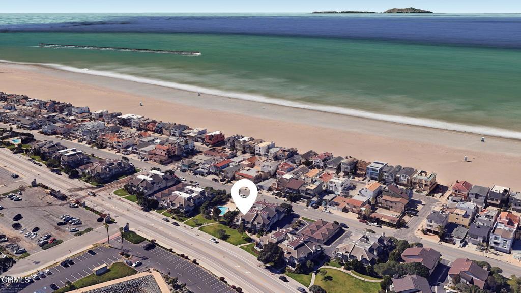 3464 Sunset Lane Oxnard, CA 93035 - Photo 44 of 46 a city view from a terrace