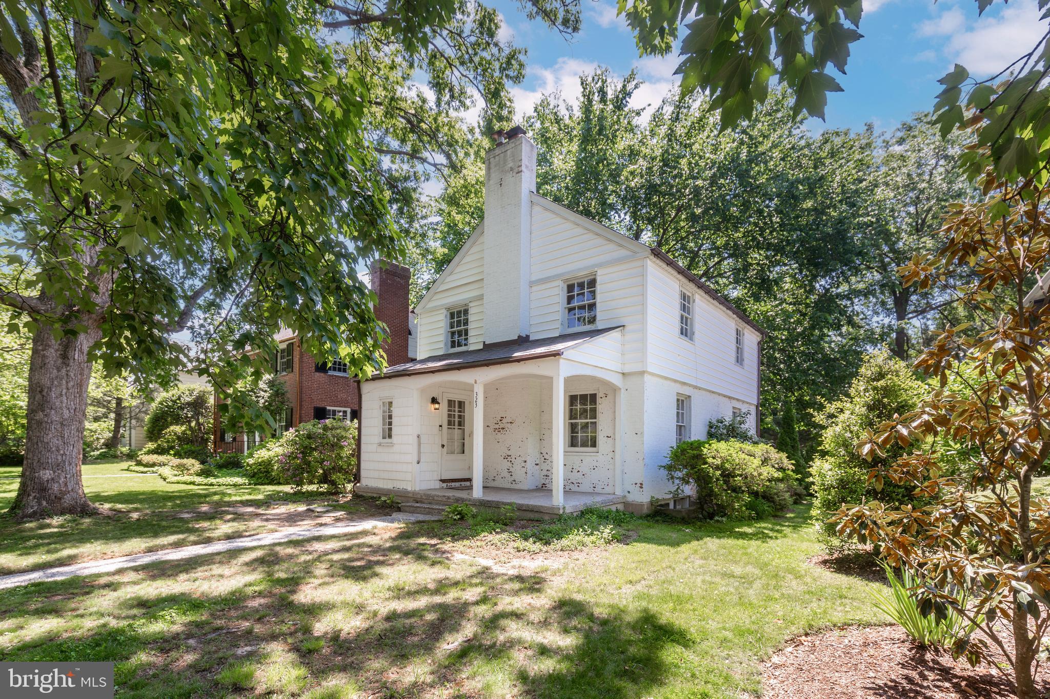 Welcome home to 323 Broadmoor Road