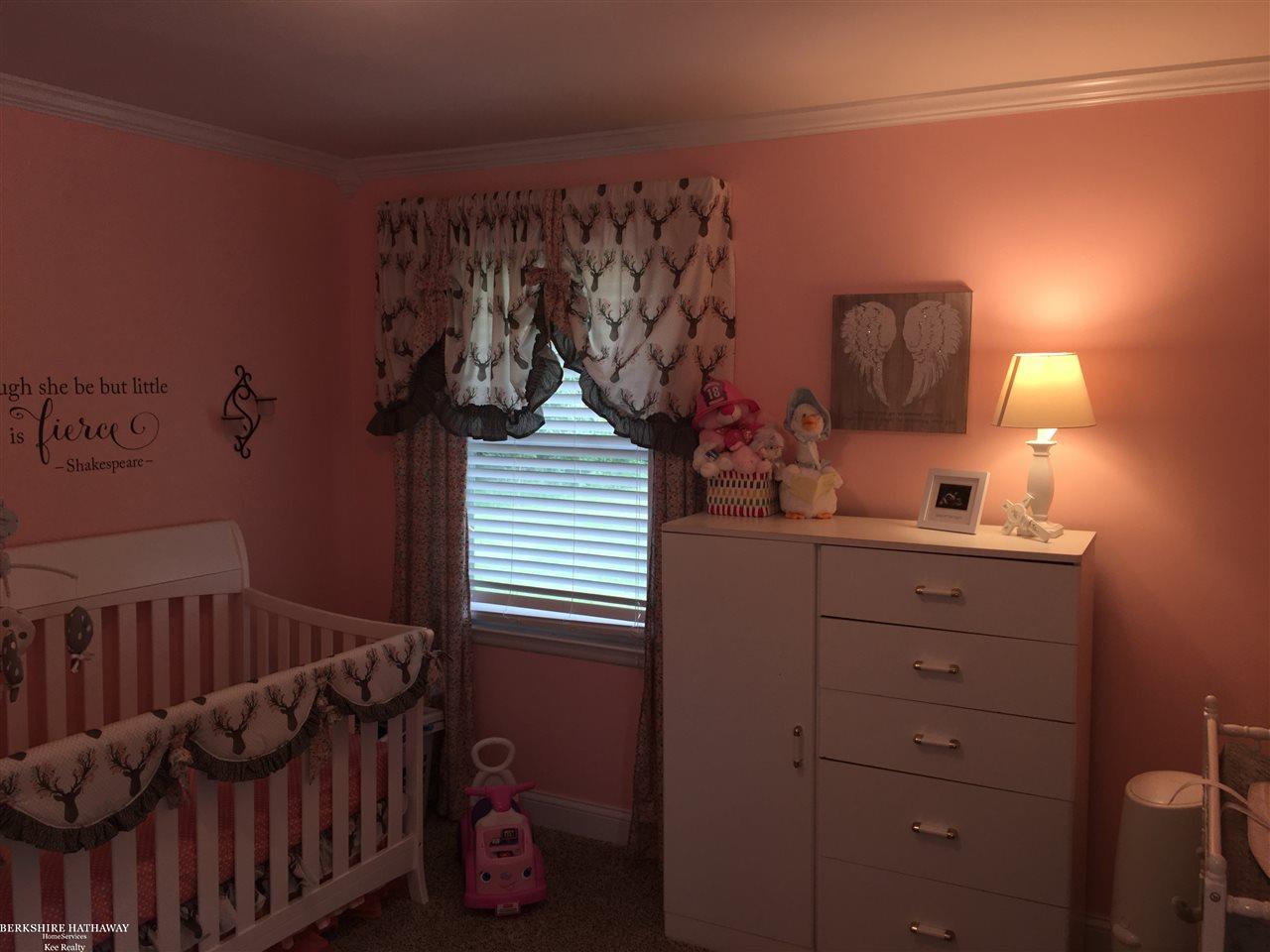 72695 Van Dyke Romeo, MI 48065 - Photo 21 of 79 31350328-20.JPG