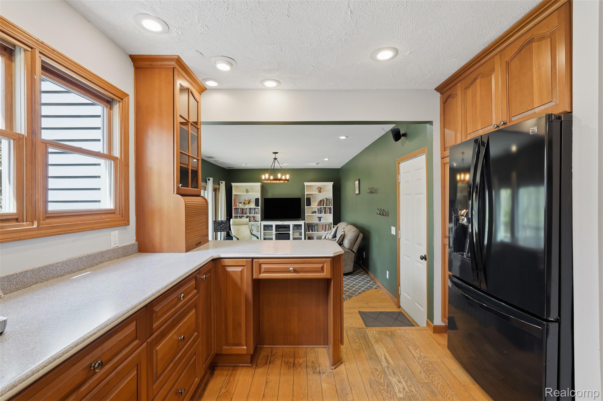 784 Maury Place Howell, MI 48843 - Photo 10 of 40