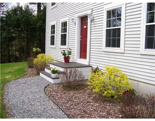 33 Hunter Hill Road Durham, ME 04222 - Photo 13 of 19 Exterior Front.
