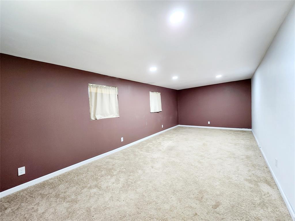 3514 Buchanan Loop Road Texarkana, TX 75501 - Photo 22 of 40 a view of an empty room