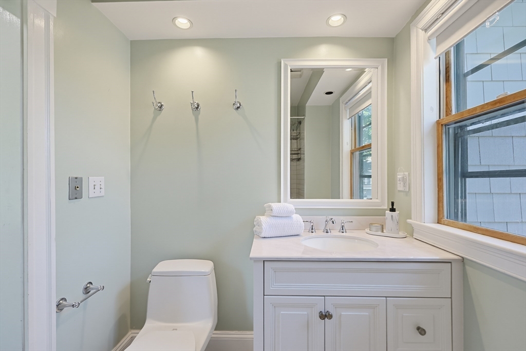 138 Marble Street Stoneham, MA 02180 - Photo 33 of 41