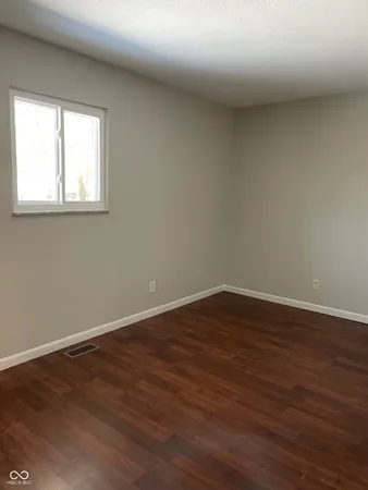 $1,100 | 1023 Janet Drive, Greenwood, IN 46142