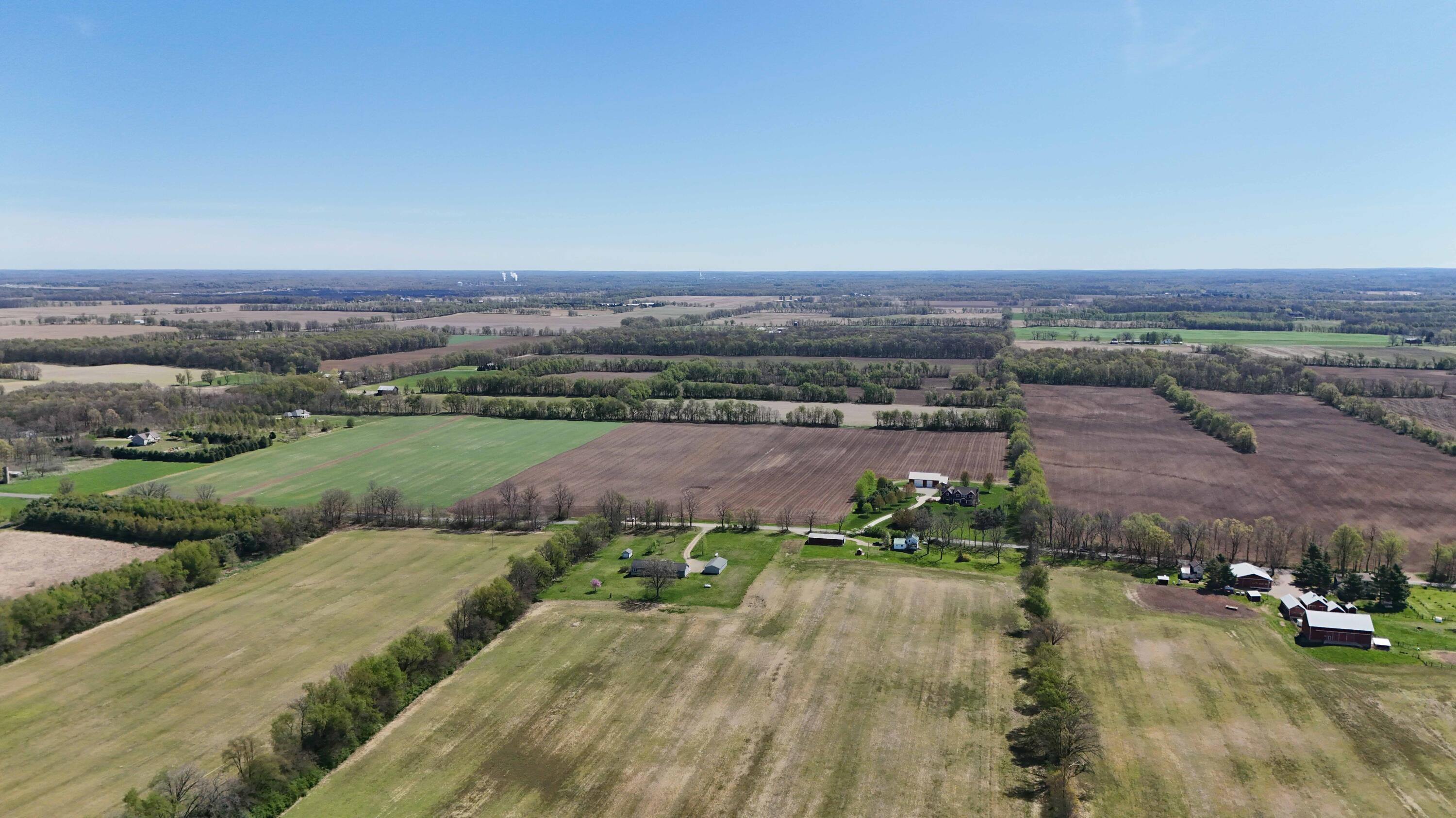 10607 22 Mile Road Marshall, MI 49068 - Photo 44 of 47 dji_fly_20250430_111336_0863_17460360603