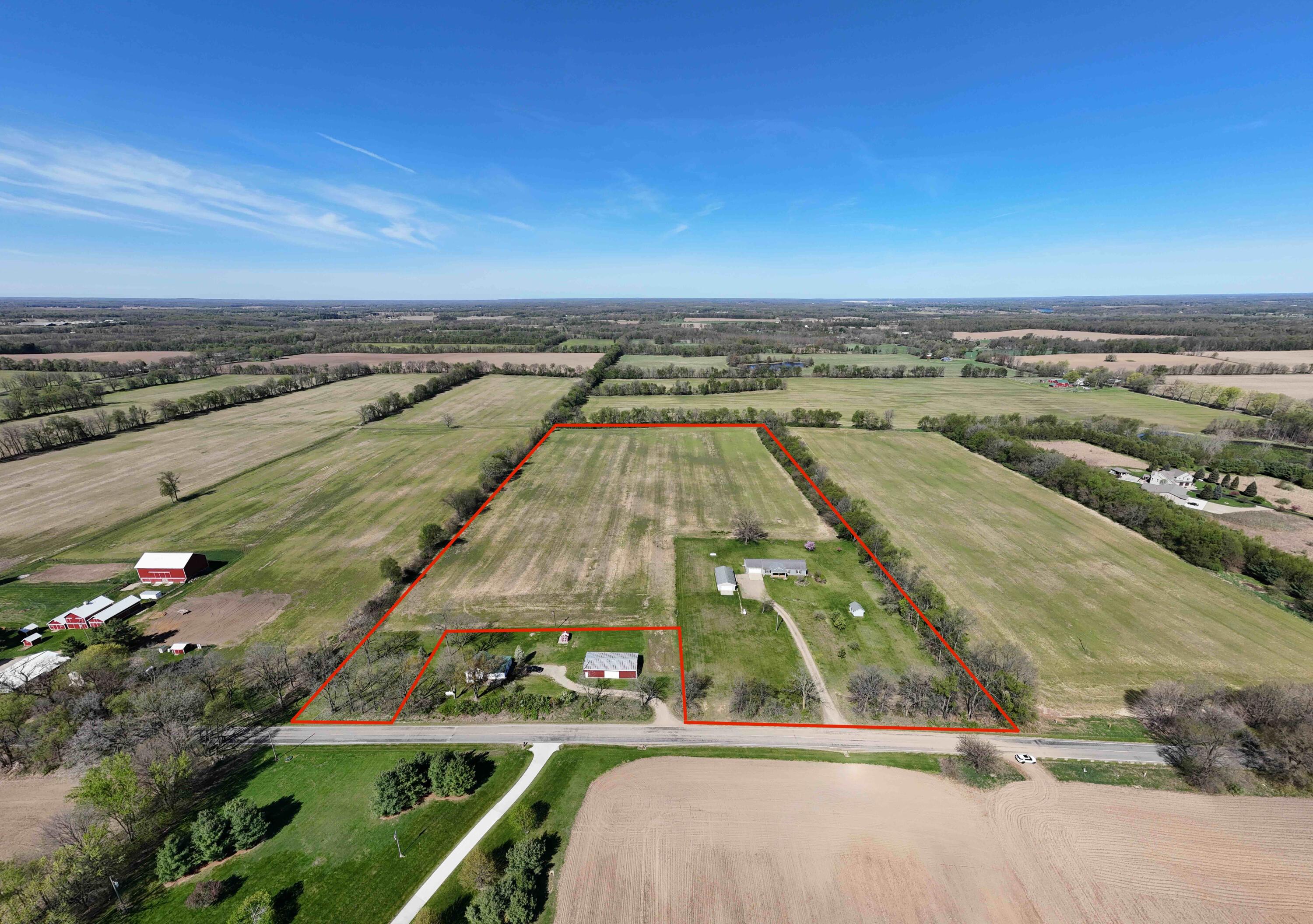 10607 22 Mile Road Marshall, MI 49068 - Photo 47 of 47 10607 22 Mile Rd Aerial with lines sm