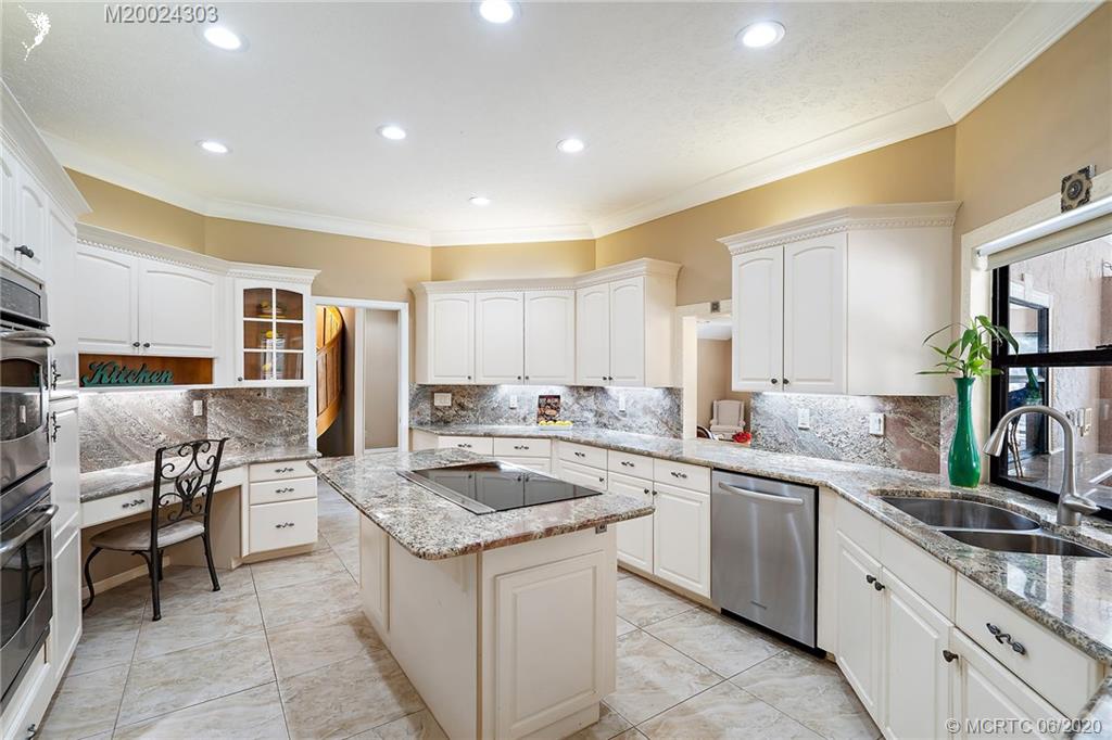 46 North River Road Sewall's Point, FL 34996 - Photo 12 of 61 Gallery Image 12