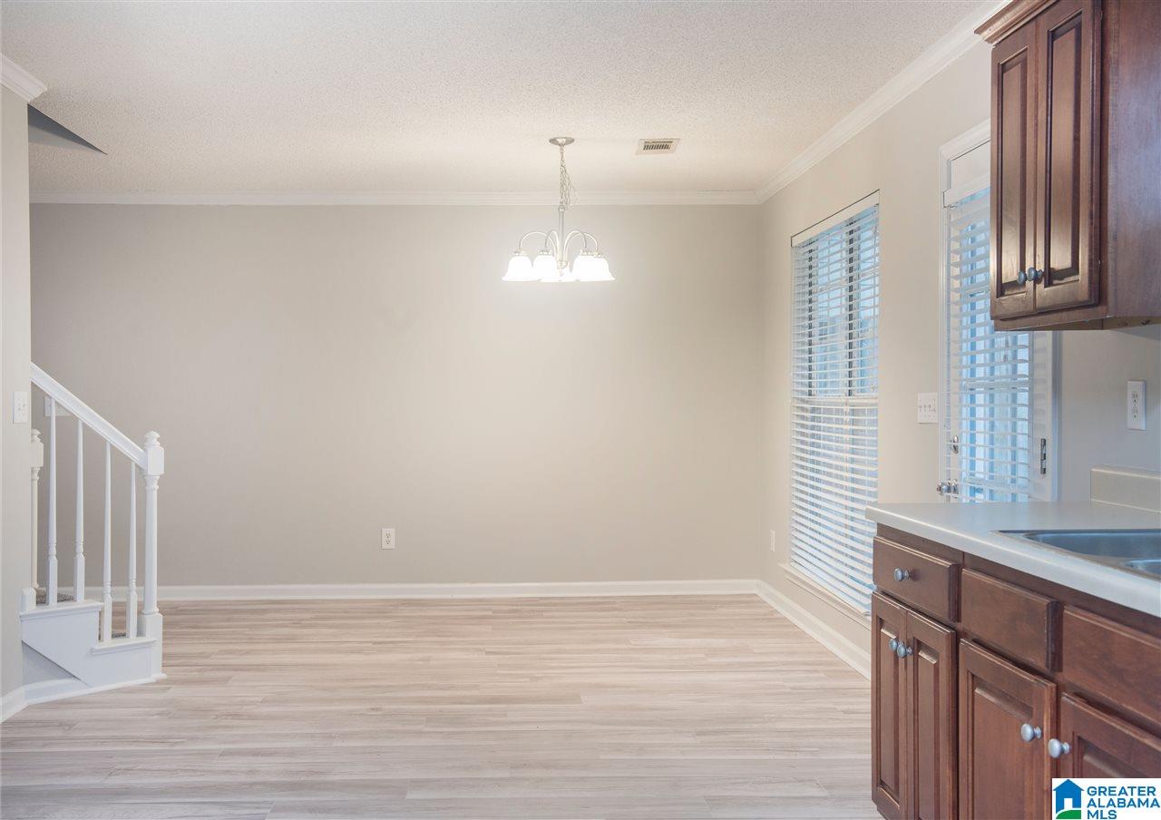 247 Warwick Lane Alabaster, AL 35007 - Photo 7 of 19
