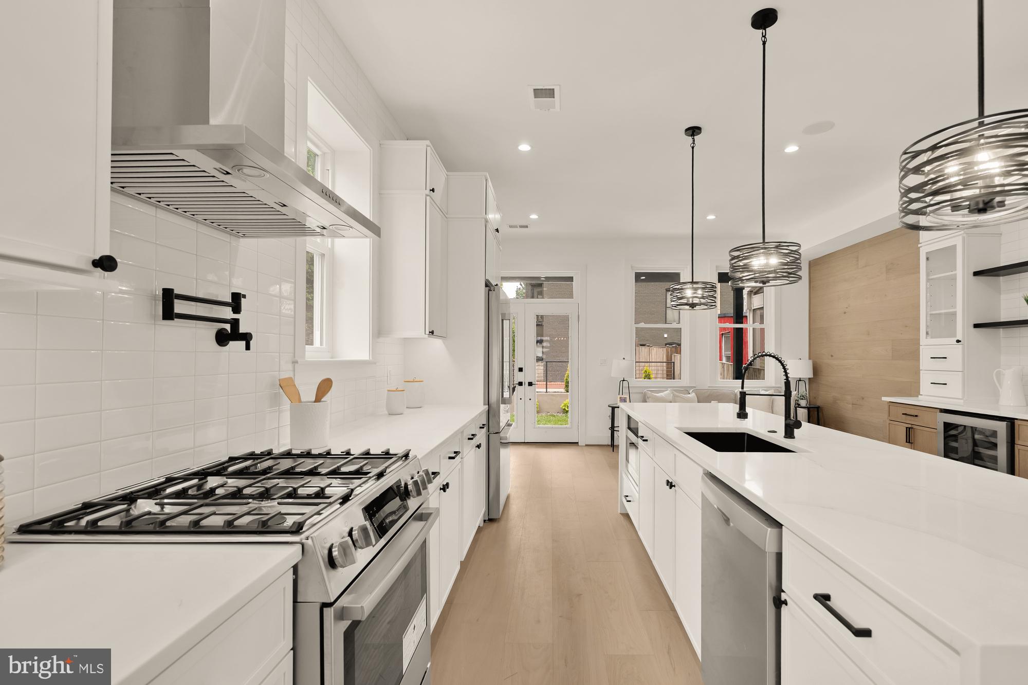 2035 North Capitol Street Northeast Washington, DC 20002 - Photo 19 of 61