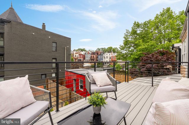 $1,250,000 | 2035 North Capitol Street Northeast, Washington, DC 20002