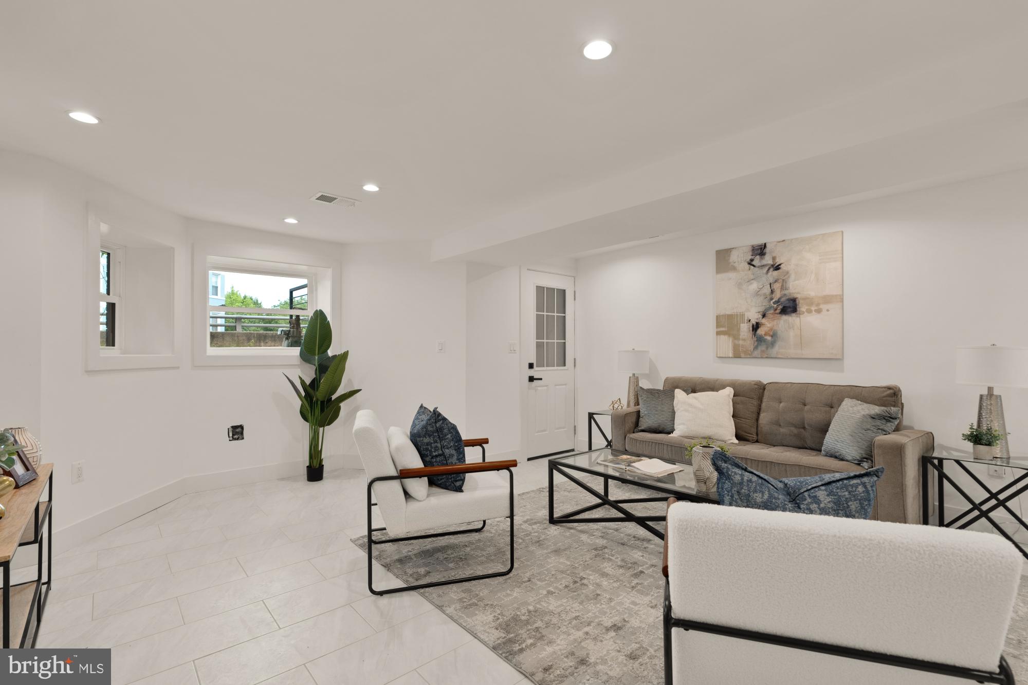 2035 North Capitol Street Northeast Washington, DC 20002 - Photo 46 of 61