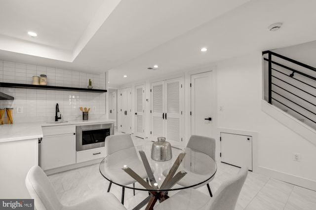 $1,250,000 | 2035 North Capitol Street Northeast, Washington, DC 20002