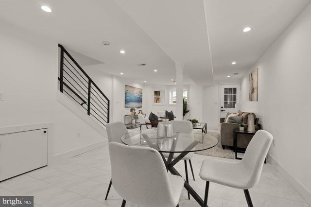 $1,250,000 | 2035 North Capitol Street Northeast, Washington, DC 20002