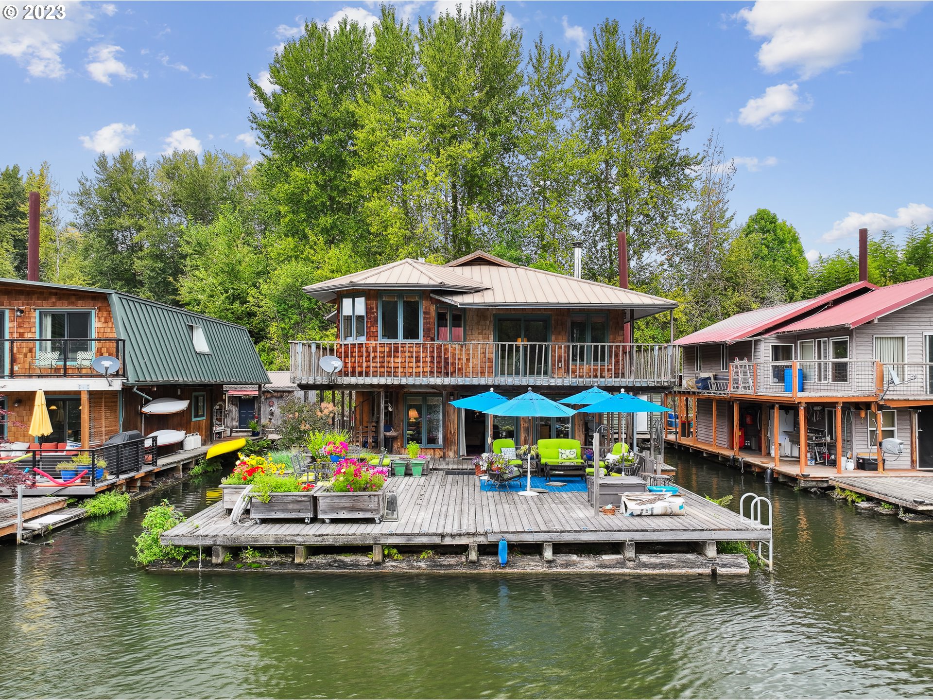 15500 Northwest Ferry Road, Unit 2 Portland, OR 97231 - Photo 1 of 46 Gallery Image 1