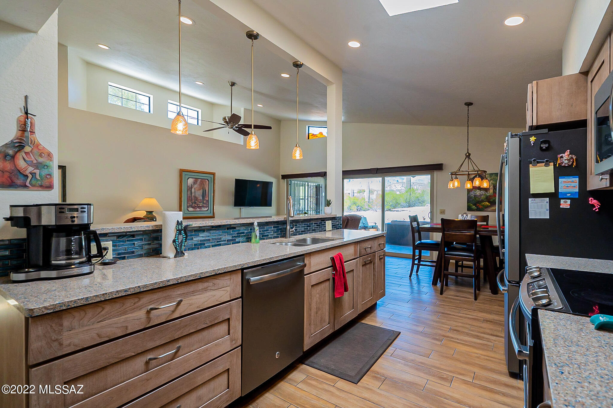 7407 East Wandering Road Tucson, AZ 85750 - Photo 6 of 21 Kitchen