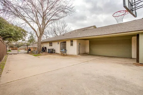 $1,199,000 | 3928 Stonehenge Road, Fort Worth, TX 76109