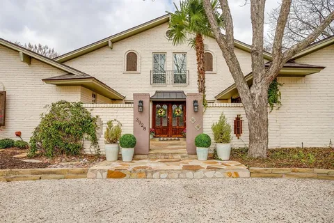 $1,199,000 | 3928 Stonehenge Road, Fort Worth, TX 76109