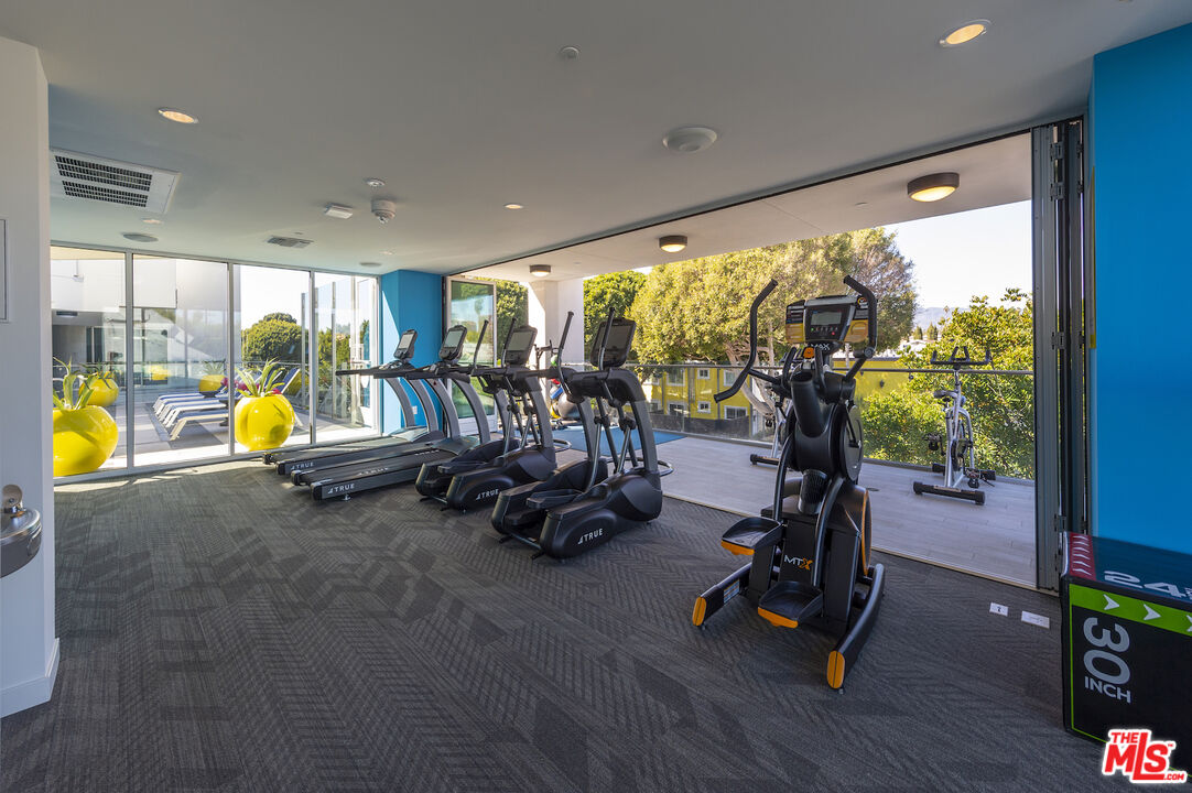 2929 Pennsylvania Avenue, Unit 111 Santa Monica, CA 90404 - Photo 12 of 28 a view of a room with gym equipment