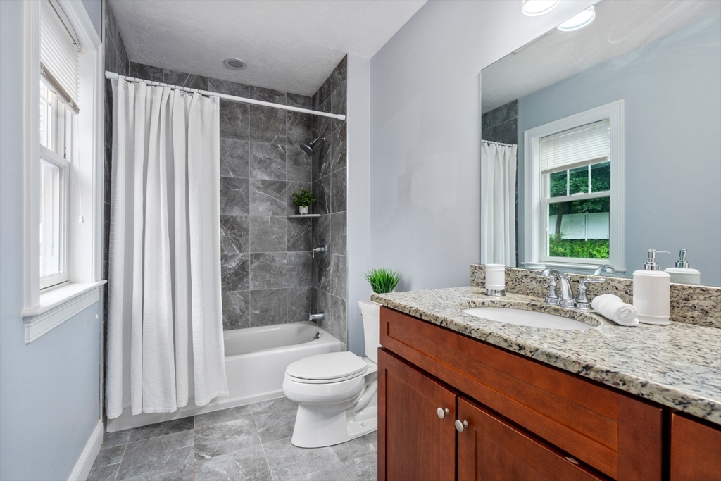 2 Commodore Way, Unit 2 Westford, MA 01886 - Photo 12 of 26