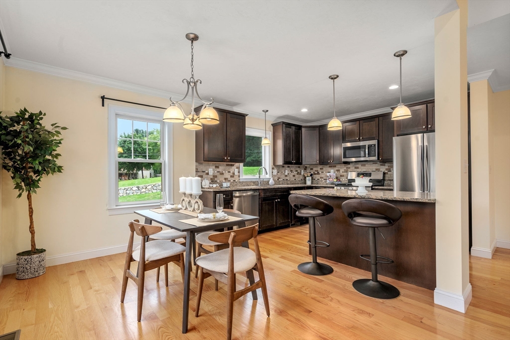 2 Commodore Way, Unit 2 Westford, MA 01886 - Photo 8 of 26