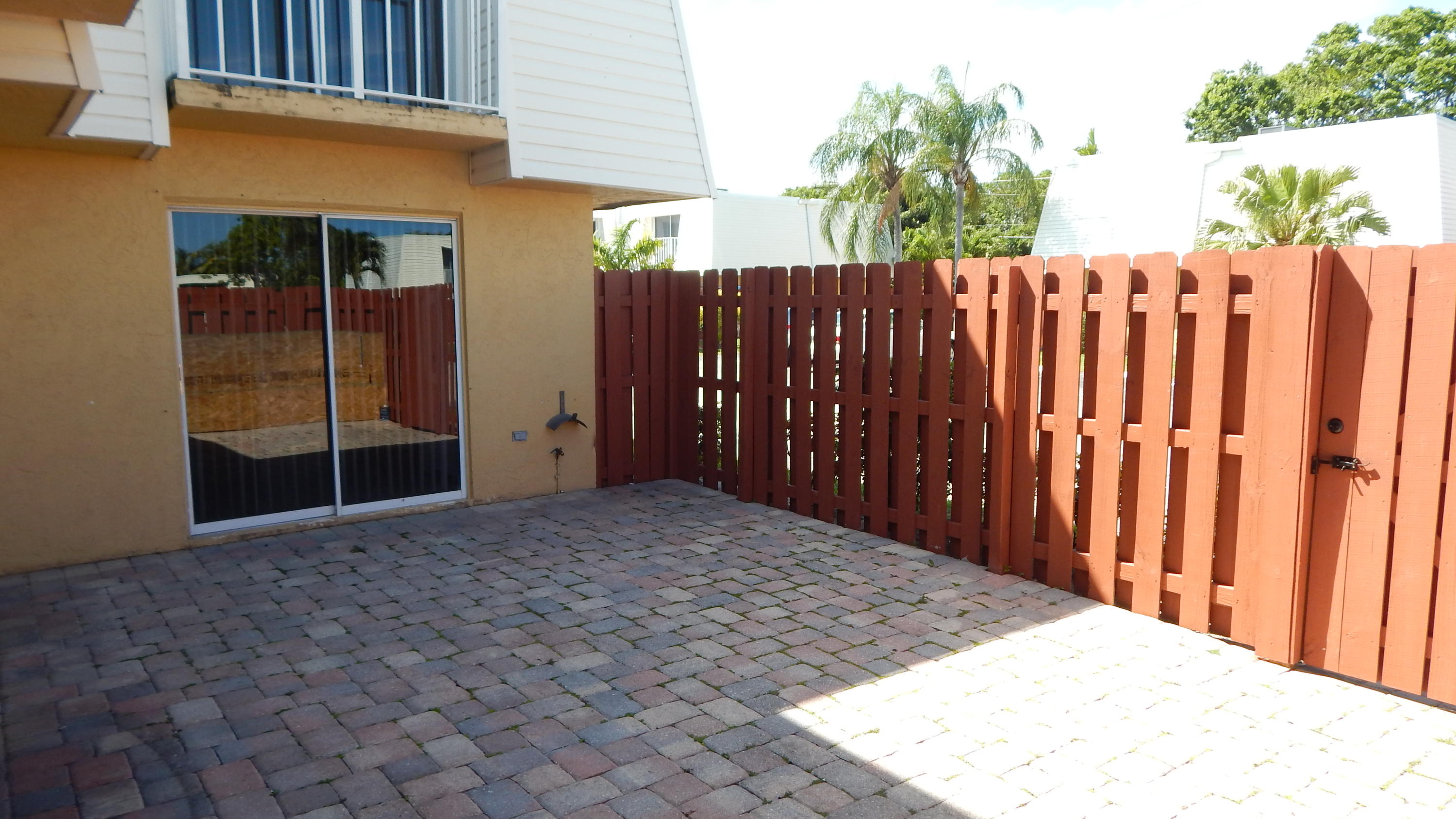 22197 Boca Rancho Drive, Unit C Boca Raton, FL 33428 - Photo 7 of 16 Fenced Courtyard