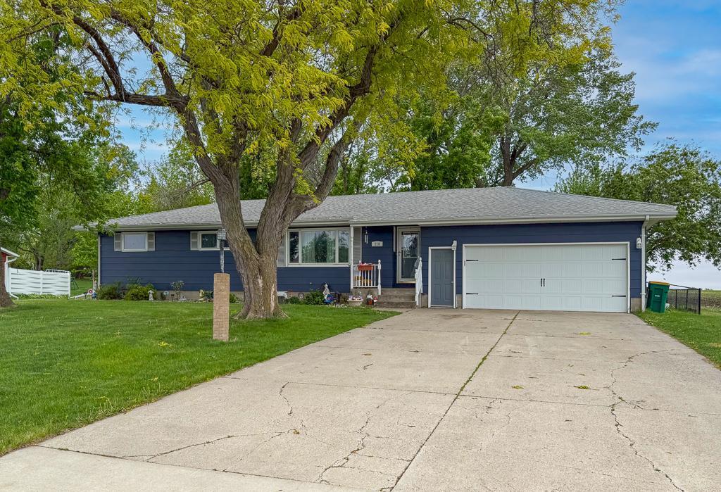 218 London Road Marshall, MN 56258 - Photo 1 of 1 Gallery Image 1