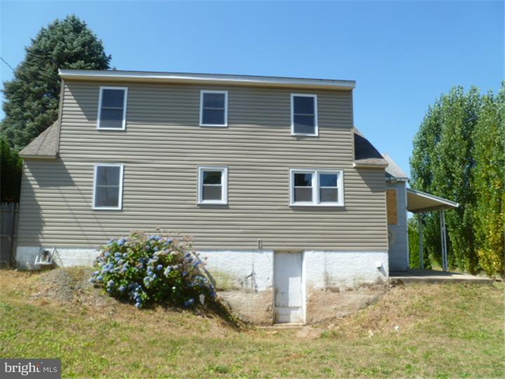 983 Bleim Road Pottstown, PA 19464 - Photo 8 of 8 Exterior Back