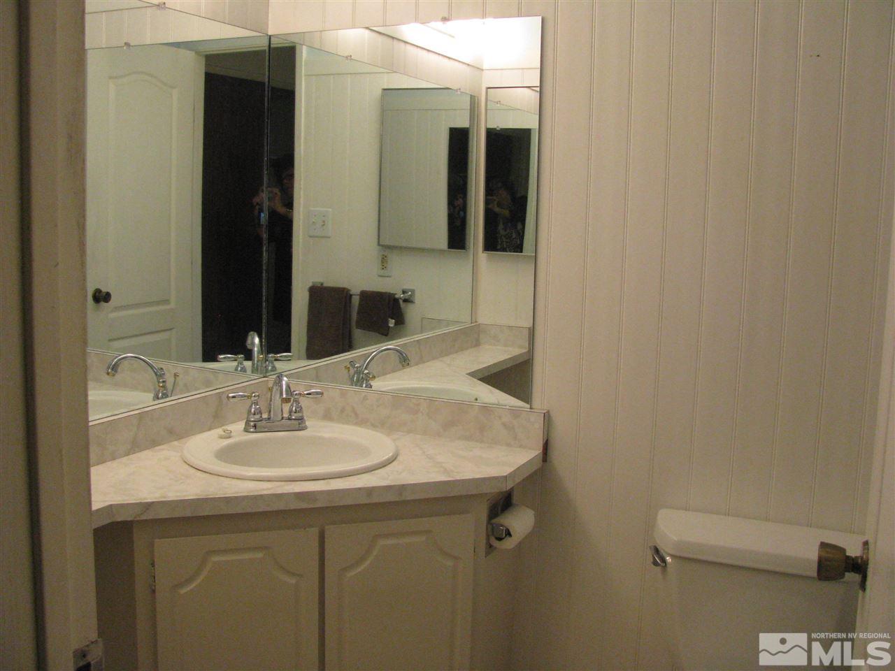 4381 Rio Poco Road Reno, NV 89502 - Photo 10 of 13 Photo 10