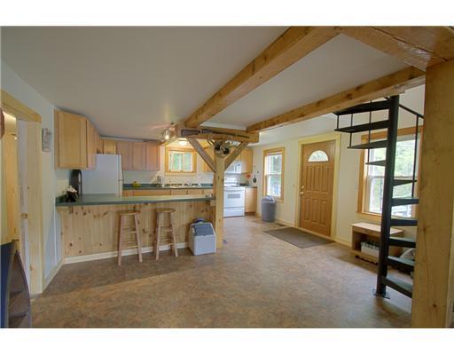 9 Brandy Brook Road Camden, ME 04843 - Photo 4 of 11 Kitchen.