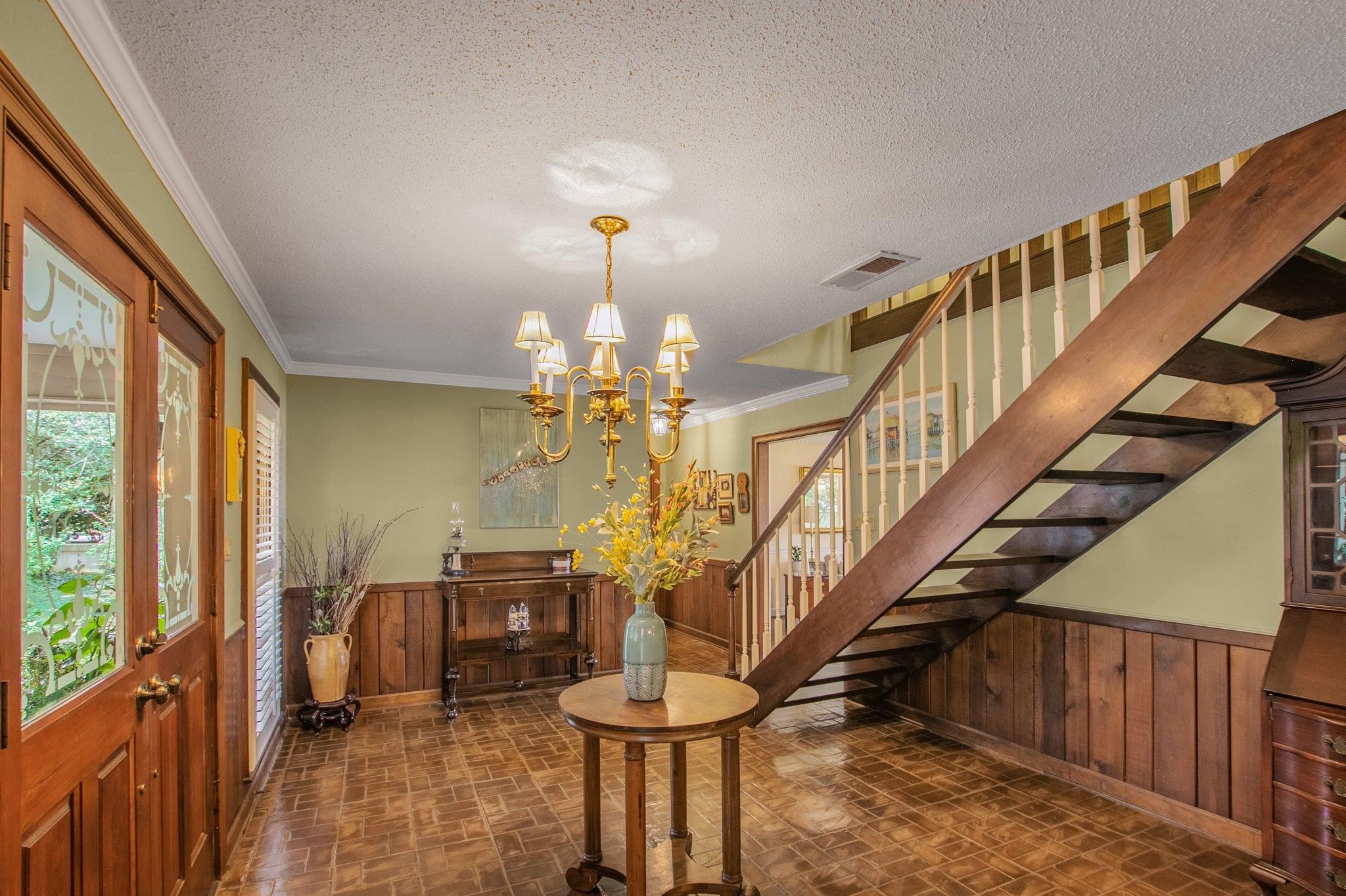 439 Village Drive Daphne, AL 36526 - Photo 21 of 48 Foyer
