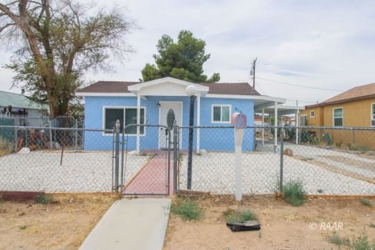 413 West Haloid Avenue Ridgecrest, CA 93555 - Photo 1 of 26