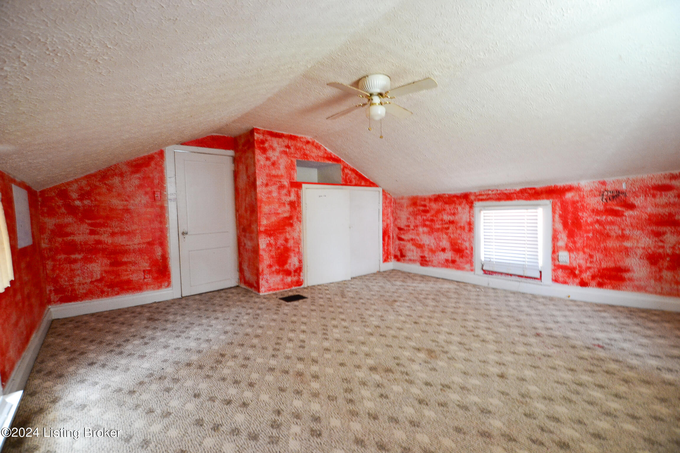 13300 East Orell Road Louisville, KY 40272 - Photo 33 of 36 DSC_0461