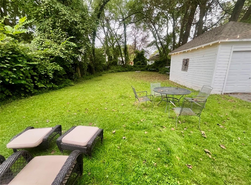 44 Flanders Street Rochester, NY 14619 - Photo 6 of 28 Gallery Image 6