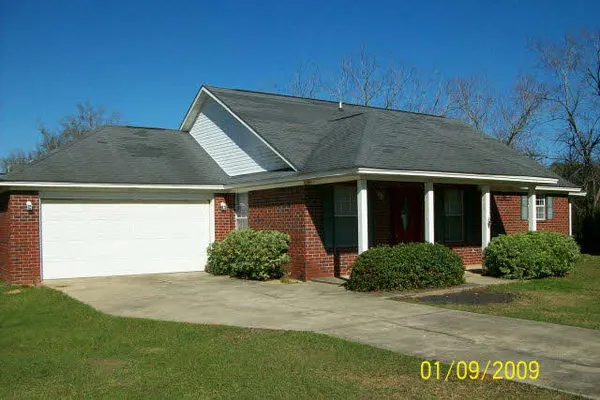 $850 | 405 East Lawson Avenue, Foley, AL 36535
