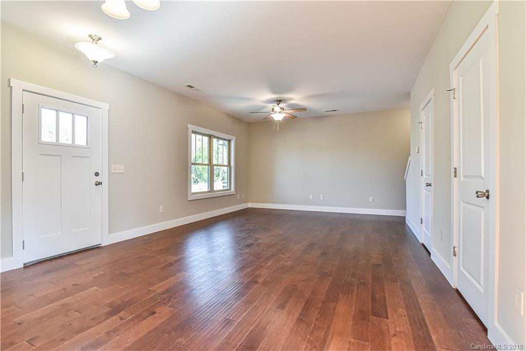 29 Wheeler Road, Unit 44 Weaverville, NC 28787 - Photo 6 of 24 Gallery Image 6