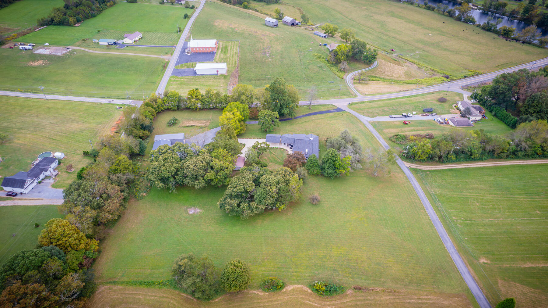 202 Green Road Bristol, TN 37620 - Photo 58 of 72 103