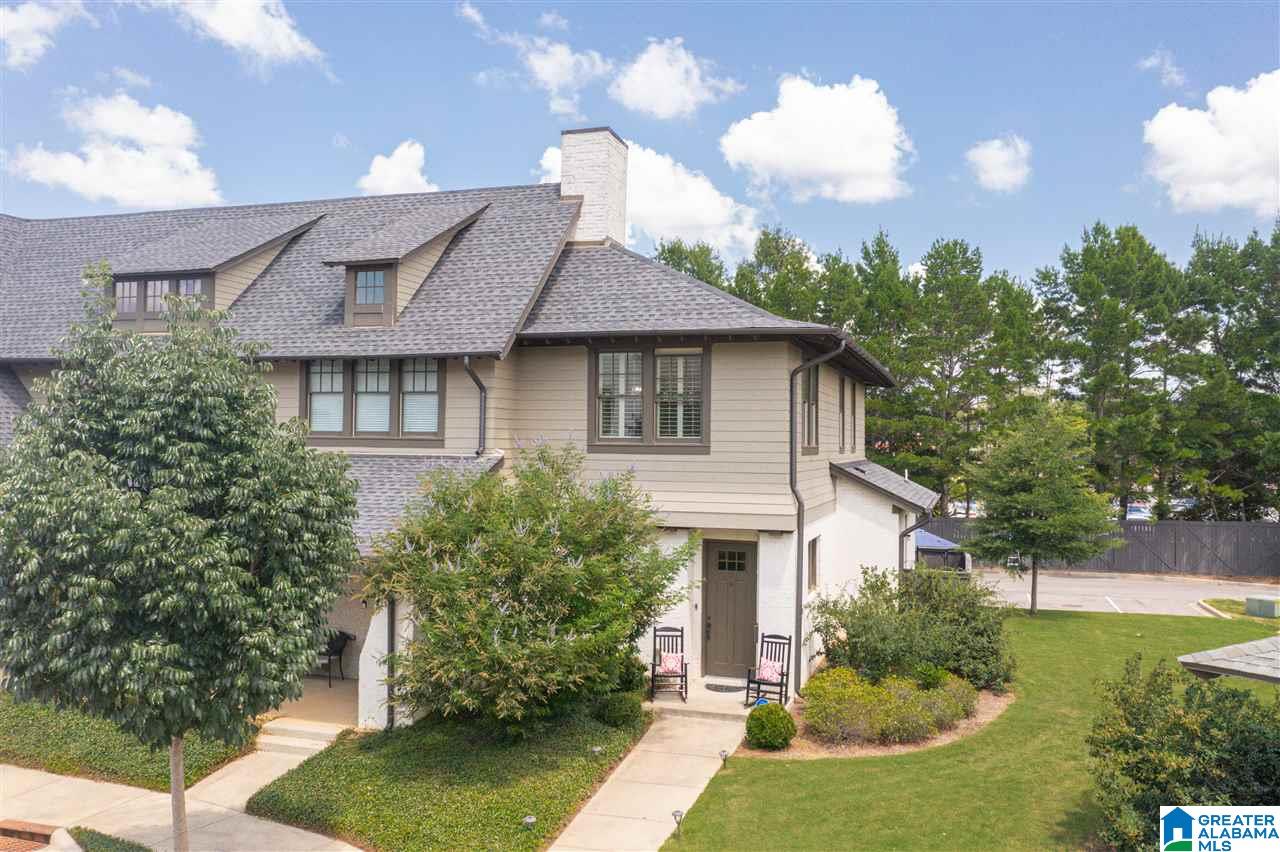 621 Rumble Avenue Birmingham, AL 35213 - Photo 2 of 29