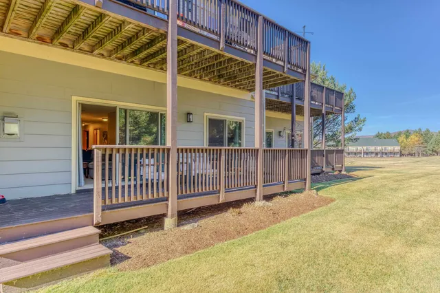 $449,000 | 91 Stickney Circle, Unit 42, Carroll, NH 03595